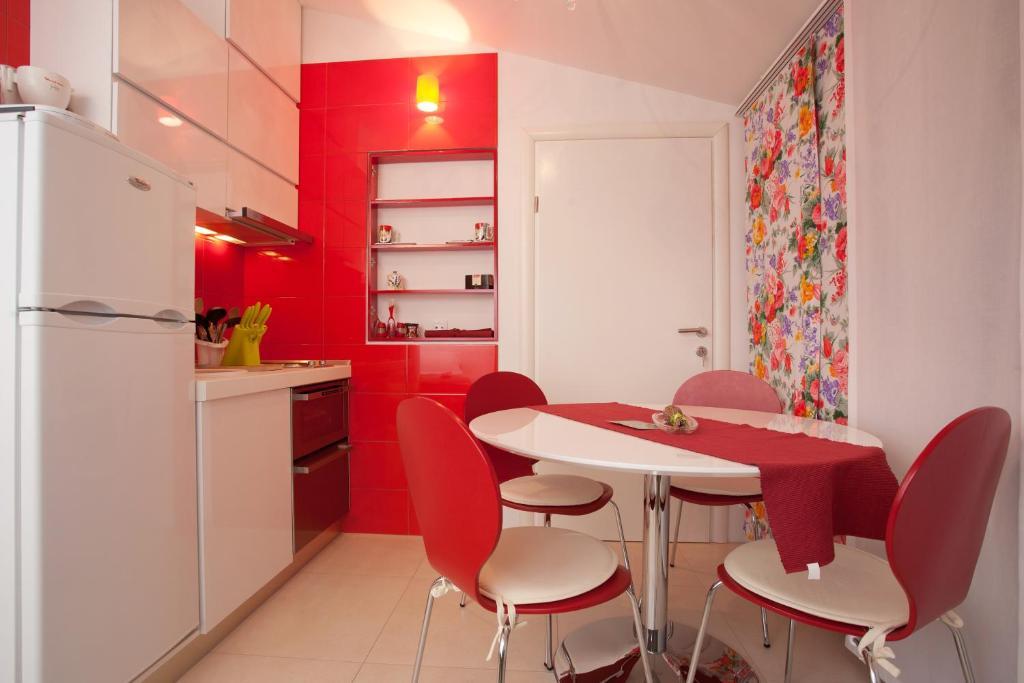 Apartments Tin Split Ruang foto