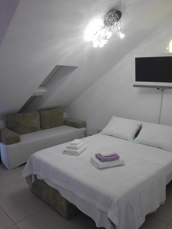 Apartments Tin Split Bagian luar foto